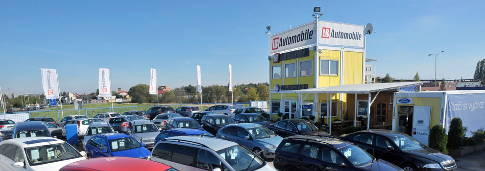 <a href='/o-firme-lb-automobile' title='Autocentrum Autoservis'><span class='lbl bottom noresize'><img src='/public/image/banner-napis-autocentrum-autoservis.png' alt='Autocentrum Autoservis'/><span class='lblbox'><img src='/public/image/banner-point.png' alt=''/>Autocentrum<br/>Autoservis</span></span></a>