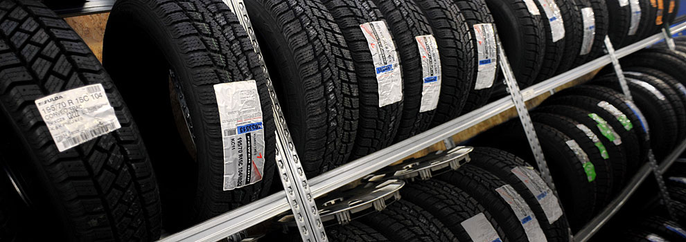 <a href='/pneuservis-zimni-letni-lb-automobile' title='Pneuservis prodej a výměna pneumatik'><span class='lbl bottom noresize'><img src='/public/image/banner-napis-pneuservis-prodej-a-vymena-pneumatik.png' alt='Pneuservis prodej a výměna pneumatik'/><span class='lblbox bottom'><img src='/public/image/banner-point.png' alt=''/>Pneuservis<br/><span>prodej a výměna pneumatik</span></span></span></a>