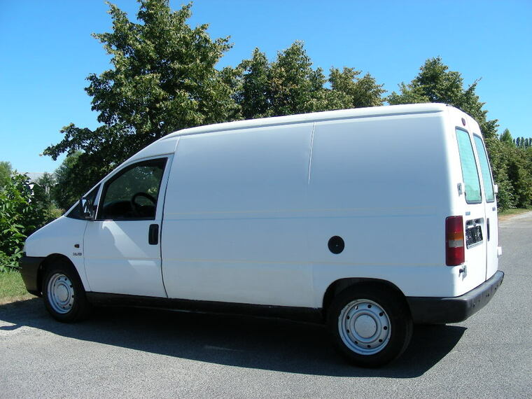 09.JPG