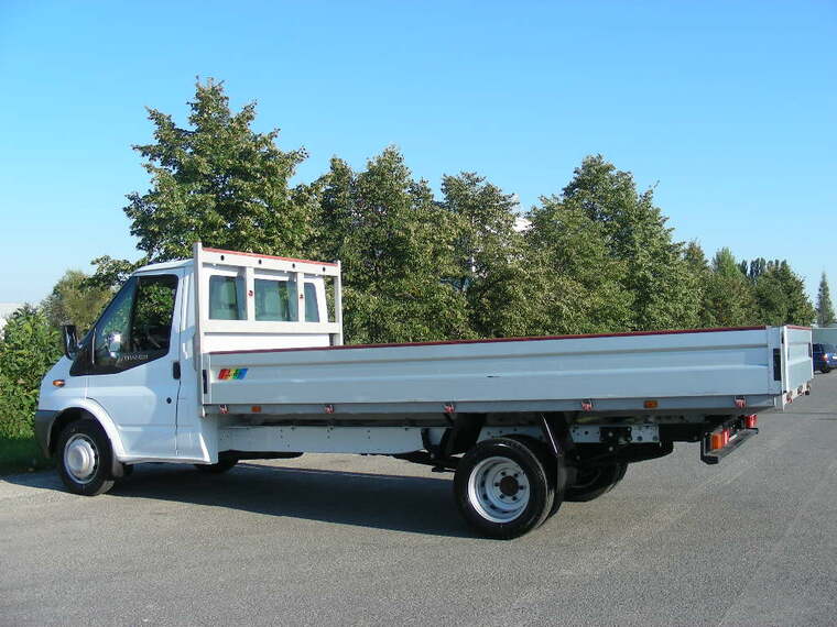 06.JPG
