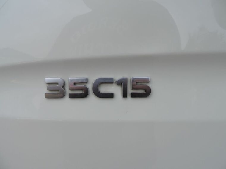 08.JPG