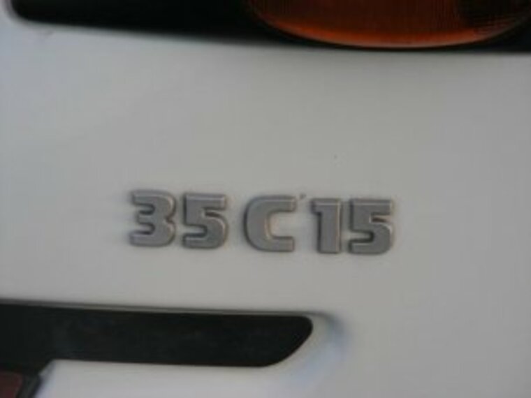 06.jpg